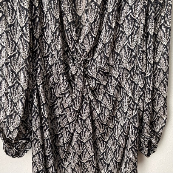 Zara Women Gray/Black Knotted Metallic Thread Mini Dress Size Large Long Sleeve - Picture 8 of 11